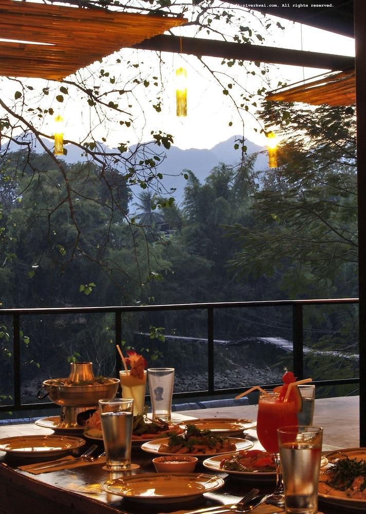 Boutique Raft Resort, River Kwai Ban Huai Maenam Noi Exteriör bild