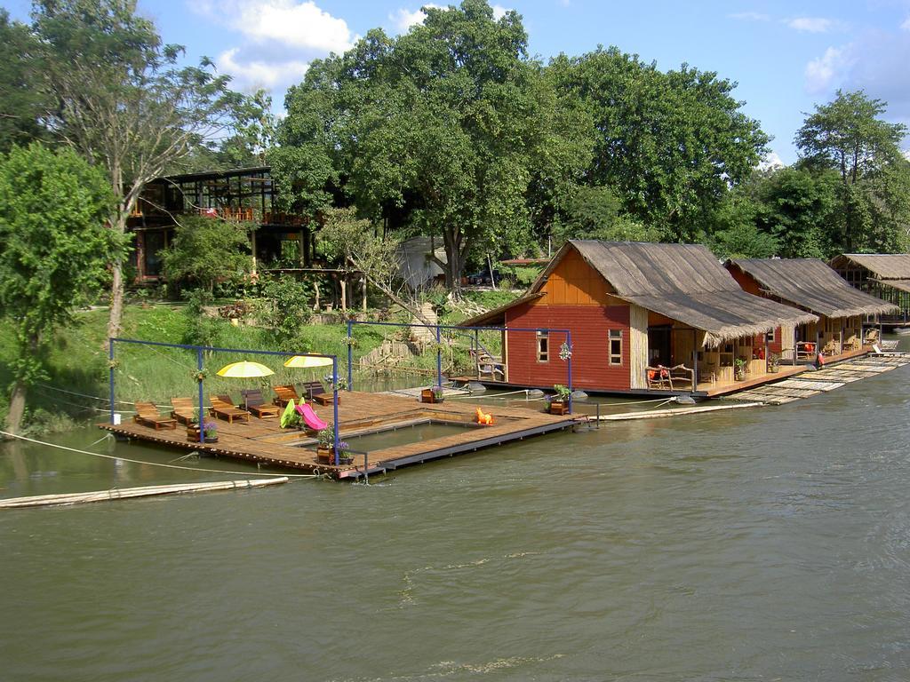 Boutique Raft Resort, River Kwai Ban Huai Maenam Noi Exteriör bild