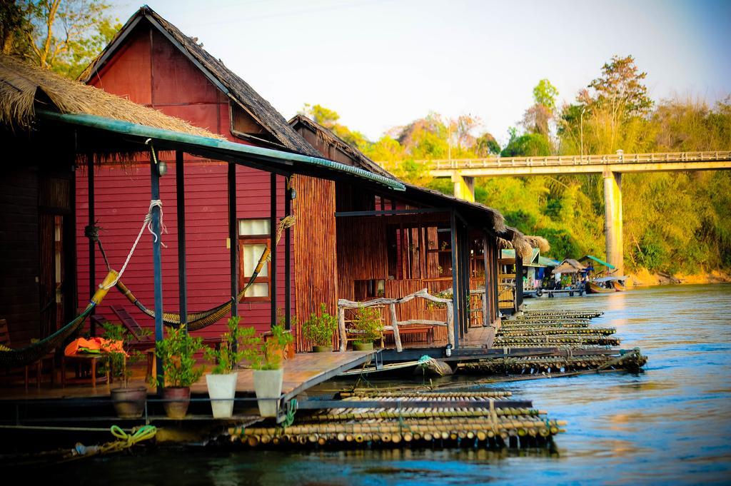 Boutique Raft Resort, River Kwai Ban Huai Maenam Noi Exteriör bild