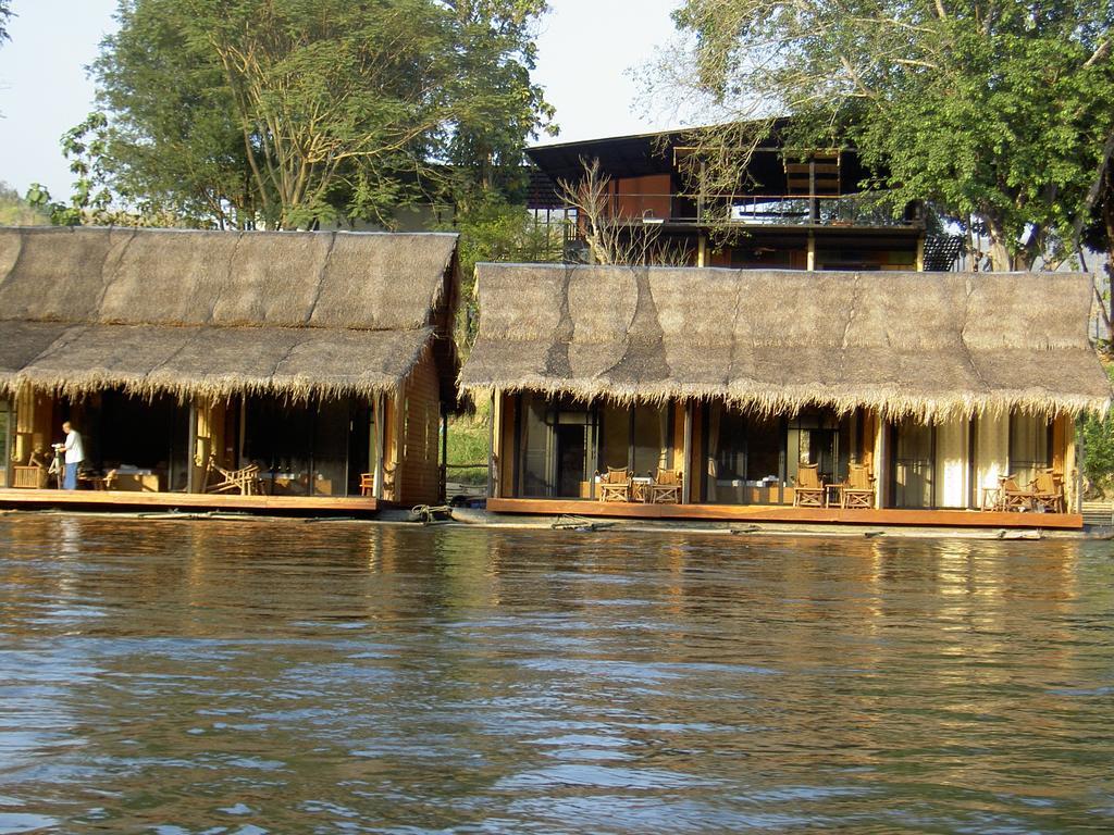 Boutique Raft Resort, River Kwai Ban Huai Maenam Noi Exteriör bild