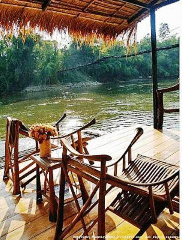 Boutique Raft Resort, River Kwai Ban Huai Maenam Noi Rum bild